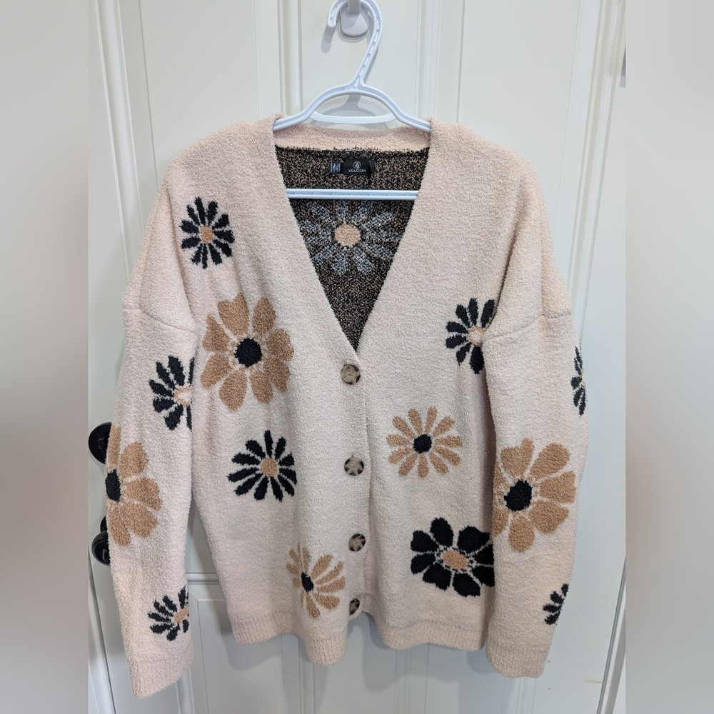 Volcom Beige and Black Amazing Dazy Sweater Small